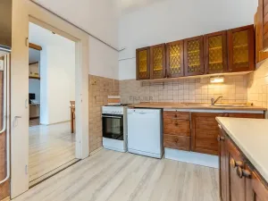 Prodej bytu 4+1, Praha - Dejvice, Kafkova, 127 m2