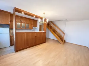 Pronájem bytu 3+kk, Praha - Smíchov, Holečkova, 80 m2