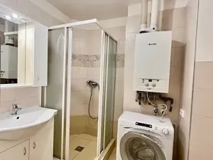 Pronájem bytu 2+kk, Praha - Žižkov, Radhošťská, 49 m2