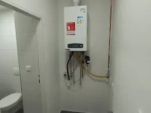 Pronájem obchodního prostoru, Brno, Anenská, 28 m2