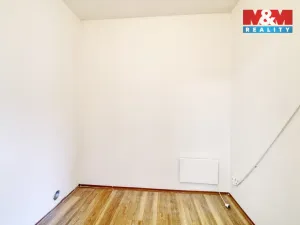 Prodej bytu 4+1, Cheb, Májová, 110 m2