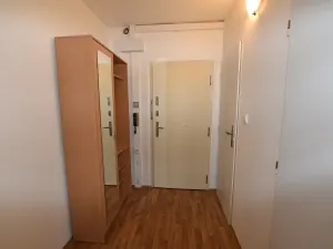 Pronájem bytu 1+kk, Praha - Stodůlky, Blattného, 32 m2