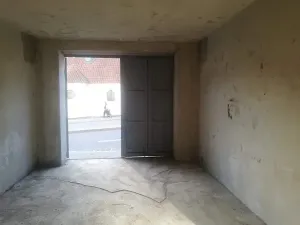 Pronájem skladu, Praha - Smíchov, Podbělohorská, 14 m2