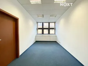 Pronájem kanceláře, Praha - Nové Město, Na Moráni, 67 m2