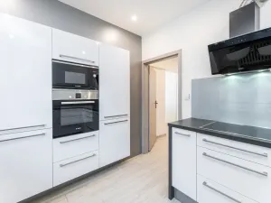 Pronájem bytu 2+1, Hradec Králové - Pražské Předměstí, U Koruny, 60 m2