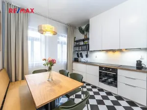 Pronájem bytu 3+kk, Praha - Žižkov, Milíčova, 69 m2