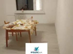 Pronájem bytu 3+1, Krupka, Karla Čapka, 75 m2