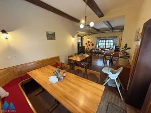 Pronájem restaurace, Horní Maršov, Třída Josefa II., 320 m2