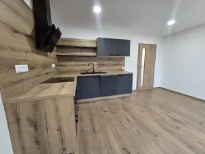 Pronájem bytu 2+kk, Moravské Budějovice, K Cihelně, 42 m2