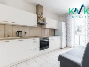 Prodej bytu 1+1, Karlovy Vary, Spálená, 46 m2