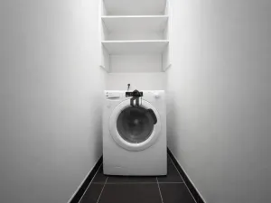 Pronájem bytu 2+kk, Praha - Hloubětín, Krylovecká, 53 m2