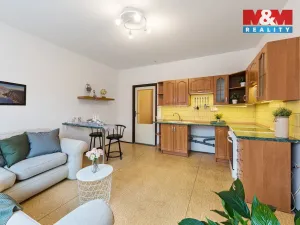 Pronájem bytu 2+kk, Ústí nad Labem - Severní Terasa, Poláčkova, 43 m2