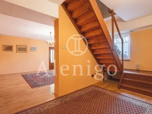 Prodej vícegeneračního domu, Praha - Ďáblice, Vojkovická, 182 m2