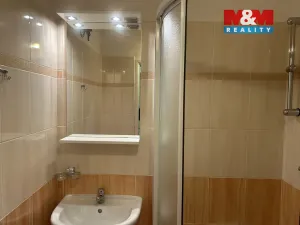 Pronájem bytu 2+1, Jablonec nad Nisou, Budovatelů, 51 m2