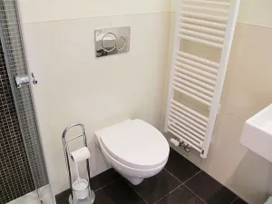 Pronájem bytu 1+kk, Praha - Hlubočepy, Geologická, 32 m2