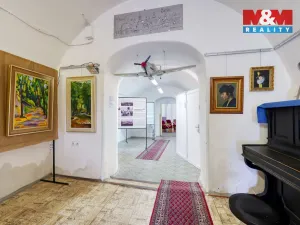 Pronájem obchodního prostoru, Žatec, náměstí Svobody, 80 m2