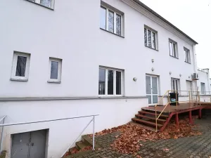 Pronájem obchodního prostoru, Modřice, Brněnská, 158 m2