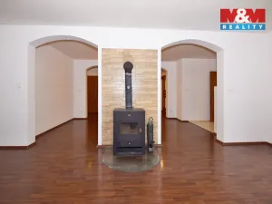 Pronájem rodinného domu, Velké Březno, Tovární, 233 m2