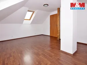 Pronájem rodinného domu, Velké Březno, Tovární, 233 m2