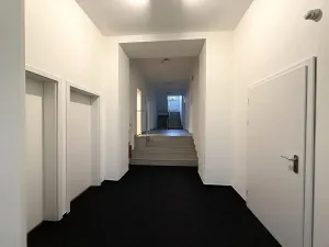 Pronájem kanceláře, Brno - Židenice, Kosmákova, 50 m2