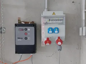 Pronájem skladu, Medlovice, 756 m2