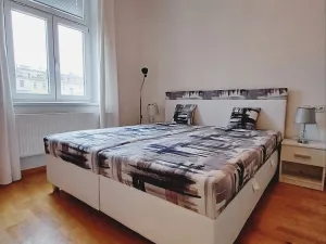 Pronájem bytu 2+1, Hradec Králové, Čelakovského, 70 m2