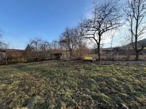 Prodej zahrady, Milý, 554 m2