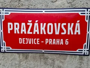 Prodej garáže, Praha - Dejvice, Pražákovská, 16 m2