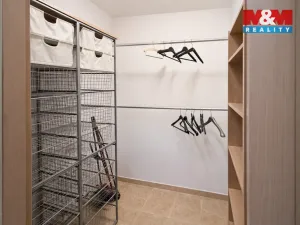 Pronájem bytu 1+kk, Praha, Melodická, 58 m2