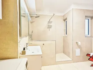 Pronájem bytu 2+kk, Praha - Holešovice, Schnirchova, 75 m2