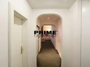 Pronájem bytu 3+1, Praha - Nové Město, Odborů, 87 m2