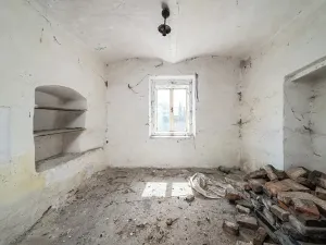 Prodej obchodního prostoru, Chrášťany, 105 m2