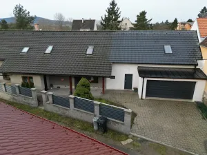 Prodej rodinného domu, Neumětely, V Chaloupkách, 230 m2