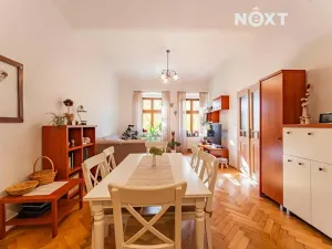 Prodej rodinného domu, Štíty, nám. Míru, 267 m2