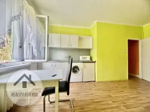 Pronájem bytu 1+kk, Teplice, Jaselská, 30 m2