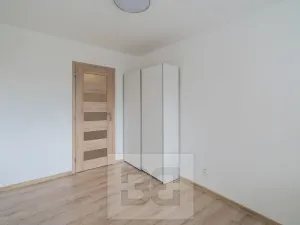 Pronájem bytu 2+kk, Praha - Troja, 40 m2