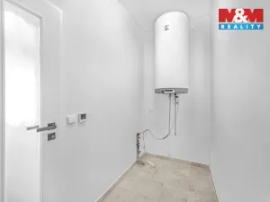 Prodej rodinného domu, Hradec Králové - Kukleny, Pražská třída, 91 m2