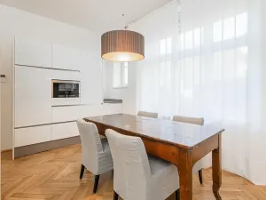 Pronájem bytu 4+kk, Praha - Vinohrady, Hradešínská, 120 m2