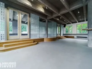 Prodej komerční nemovitosti, Adamov, Mírová, 2380 m2