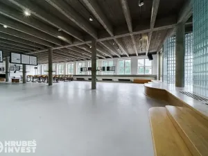 Prodej komerční nemovitosti, Adamov, Mírová, 2380 m2