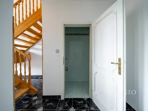 Pronájem bytu 4+1, Třeboň, Lesní, 125 m2