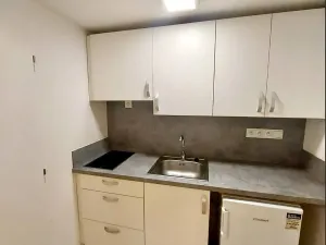 Pronájem bytu 1+kk, Zlín, L. Váchy, 25 m2