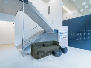 Pronájem bytu 1+kk, Praha - Košíře, Starokošířská, 43 m2