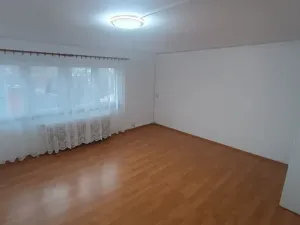 Pronájem bytu 3+1, Domažlice, náměstí Míru, 78 m2