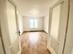 Prodej bytu 1+1, Bor, 32 m2