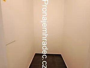 Pronájem bytu 2+1, Hradec Králové, Blahoslavova, 85 m2