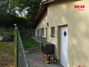 Prodej bytu 2+kk, Červené Pečky, Dobešovice, 66 m2