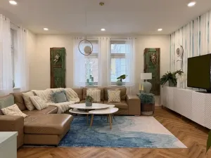 Prodej bytu 4+1, Děčín, Husovo nám., 156 m2