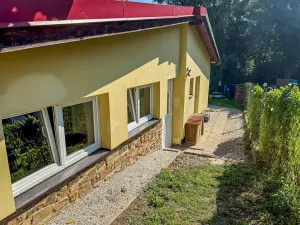 Prodej bytu 2+kk, Červené Pečky, Dobešovice, 66 m2