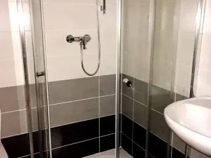 Pronájem bytu 3+1, Praha - Holešovice, Dělnická, 60 m2